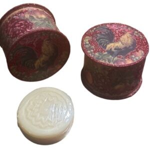 Set of 2 punch studios  Red Rooster Boxed  Soap